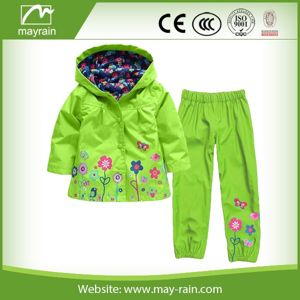 kids rainsuit E20