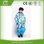 kids rainsuit E11