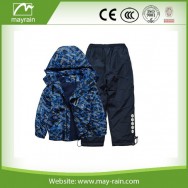 kids rainsuit E22