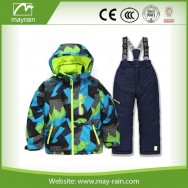 kids rainsuit E39