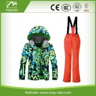 kids rainsuit E48