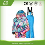 kids rainsuit E81